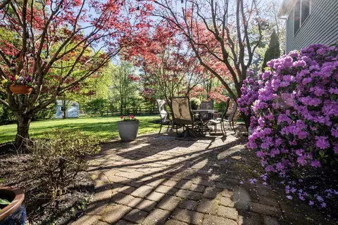 3 Plum Tree Ct, Hamilton, MA 01982 photo 4