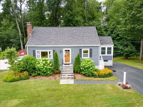 32 Skelton Rd, Burlington, MA 01803