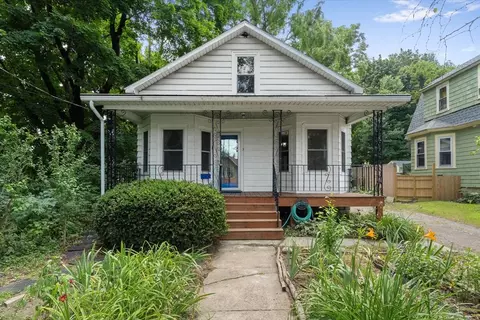 3 Linda Vista St, Worcester, MA 01603