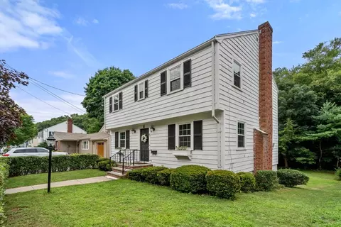 45 Emerald St, Quincy, MA 02169