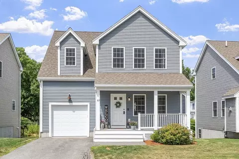 63 Denworth Bell Cir #63, Haverhill, MA 01835