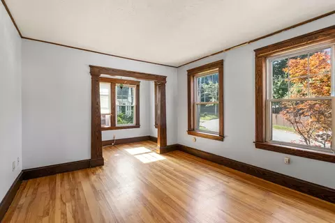 9 Adelle Circuit, Worcester, MA 01607 photo 2