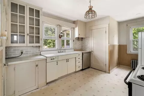 9 Adelle Circuit, Worcester, MA 01607 photo 5