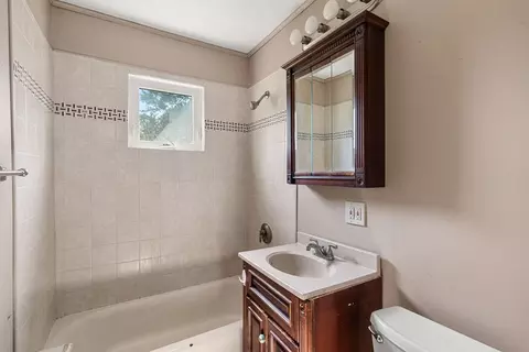 9 Adelle Circuit, Worcester, MA 01607 photo 9