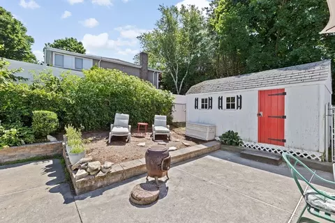 Exterior - 11 Canterbury Dr, Canton, MA 02021 photo 4 of 7