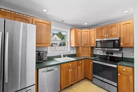 Kitchen - 11 Canterbury Dr, Canton, MA 02021 photo 1 of 3