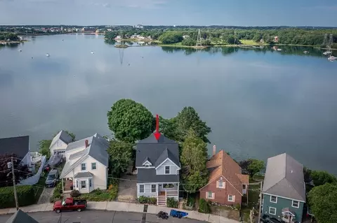 28 Cliff St, Beverly, MA 01915