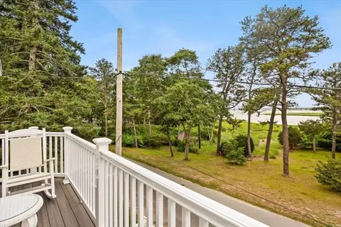 Exterior - 4 Bayside Ave, Wareham, MA 02571 photo 12 of 12