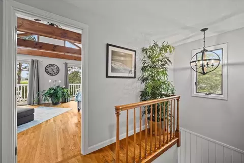 Entry Way - 4 Bayside Ave, Wareham, MA 02571 photo 1 of 1