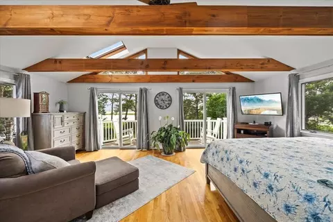 Bedroom - 4 Bayside Ave, Wareham, MA 02571 photo 1 of 7
