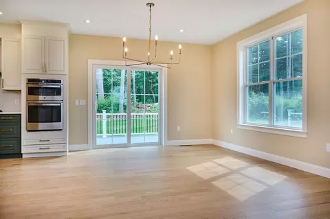 2 Fox Run, Easthampton, MA 01027 photo 10