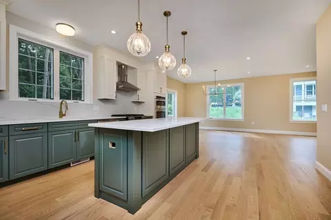 2 Fox Run, Easthampton, MA 01027 photo 7