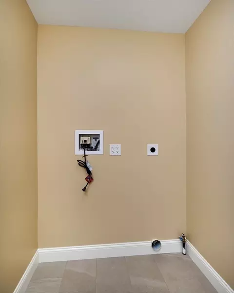 2 Fox Run, Easthampton, MA 01027 photo 32