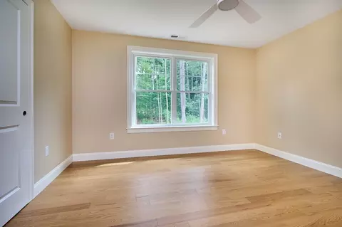 2 Fox Run, Easthampton, MA 01027 photo 25