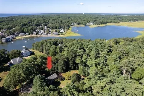 View/Area - 98 Squaws Path, Wareham, MA 02538 photo 5 of 7