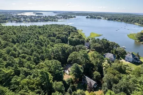 View/Area - 98 Squaws Path, Wareham, MA 02538 photo 3 of 7
