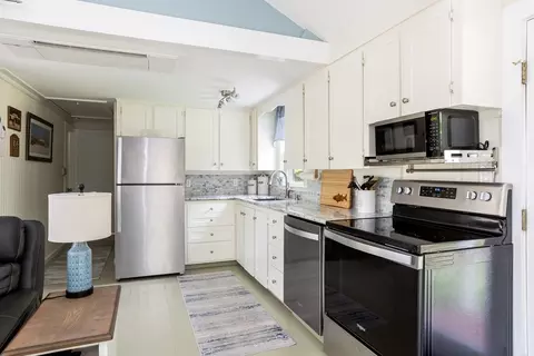 Kitchen - 98 Squaws Path, Wareham, MA 02538 photo 1 of 3