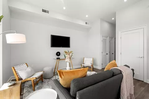 Living - 523 Second St #302, Everett, MA 02149 photo 3 of 3