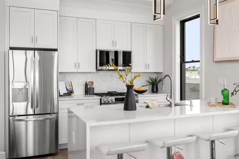 Kitchen - 523 Second St #302, Everett, MA 02149 photo 3 of 5