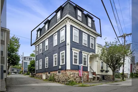 Exterior - 102 Front St #3, Marblehead, MA 01945 photo 3 of 3