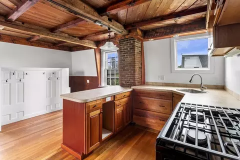 Kitchen - 102 Front St #3, Marblehead, MA 01945 photo 1 of 4