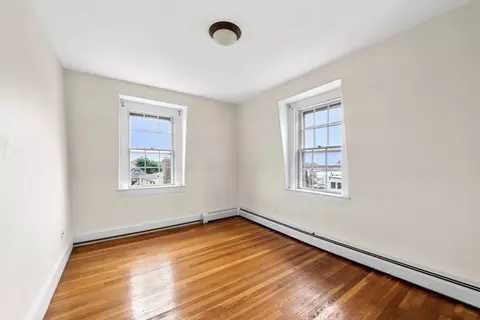 Bedroom - 102 Front St #3, Marblehead, MA 01945 photo 1 of 3