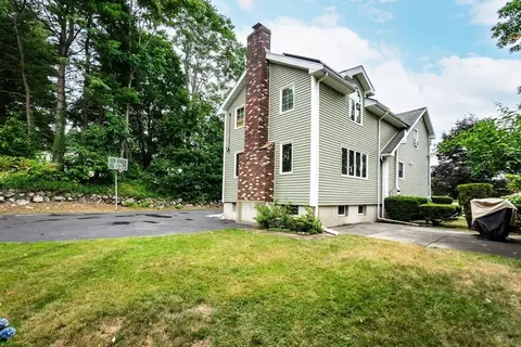 48 Middle St, Woburn, MA 01801 photo 28