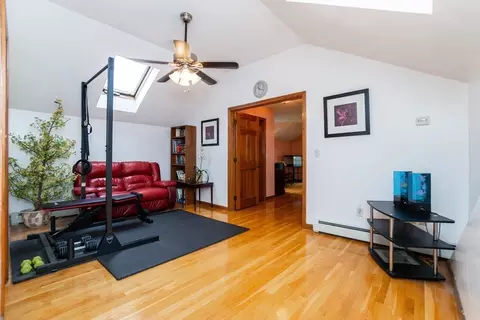 48 Middle St, Woburn, MA 01801 photo 16