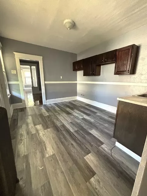179 Bloomfield St, Springfield, MA 01108 photo 12