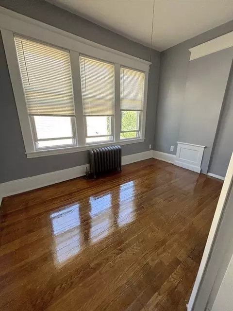 179 Bloomfield St, Springfield, MA 01108 photo 6