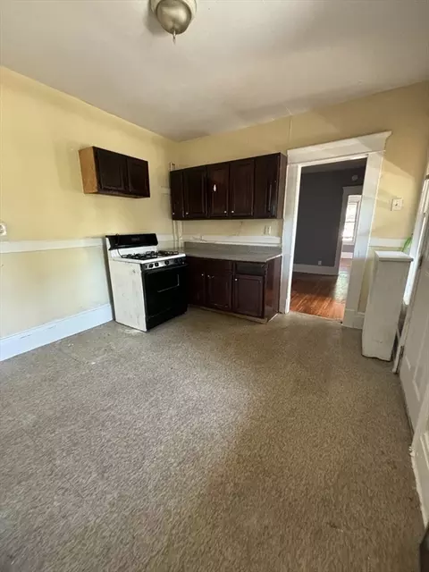 179 Bloomfield St, Springfield, MA 01108 photo 32