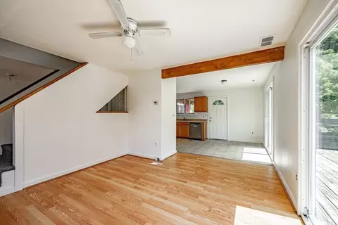 Living - 85 Amherst Rd, Leverett, MA 01054 photo 7 of 7