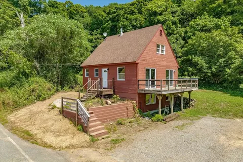 Exterior - 85 Amherst Rd, Leverett, MA 01054 photo 2 of 5