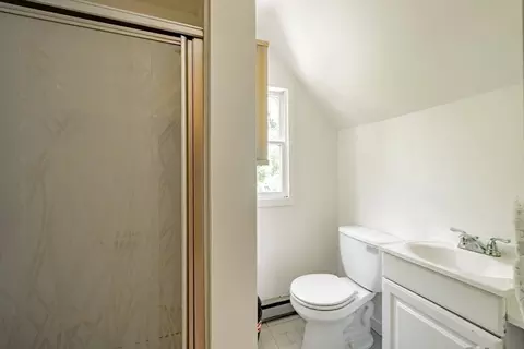 Bath - 85 Amherst Rd, Leverett, MA 01054 photo 2 of 2