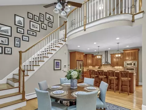2 Opal Cir, Franklin, MA 02038 photo 17