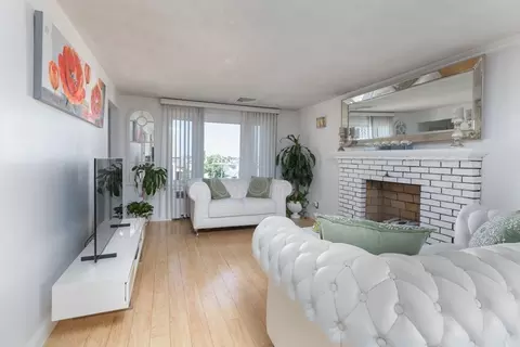 Living - 58 Bettinson Ave, Everett, MA 02149 photo 2 of 6