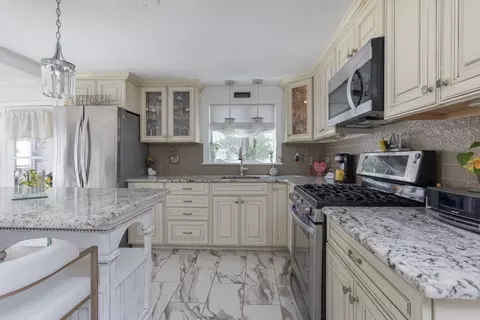 Kitchen - 58 Bettinson Ave, Everett, MA 02149 photo 4 of 4