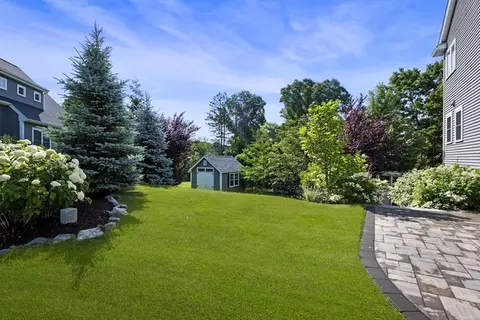 21 Watson Ln, Woburn, MA 01801 photo 39