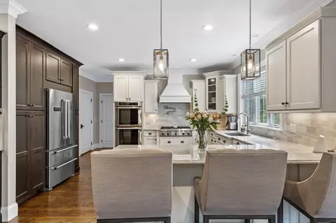 21 Watson Ln, Woburn, MA 01801 photo 15