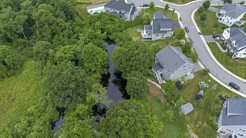 21 Watson Ln, Woburn, MA 01801 photo 34