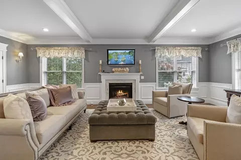 21 Watson Ln, Woburn, MA 01801 photo 7