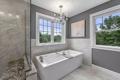 21 Watson Ln, Woburn, MA 01801 photo 22