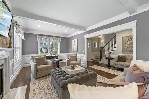 21 Watson Ln, Woburn, MA 01801 photo 8