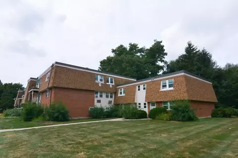 80 Damon Rd #3101, Northampton, MA 01060