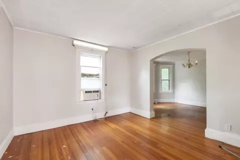 234 Allen St, Springfield, MA 01108 photo 4