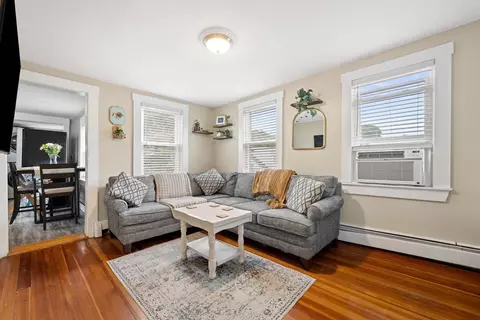 58 Beaver St #2, Salem, MA 01970