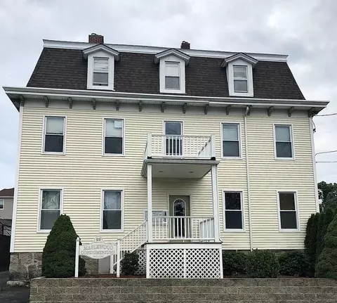 870 Maple St #3, Fall River, MA 02720
