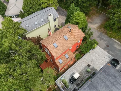 75 Russell Rd, Wellesley, MA 02482 photo 30