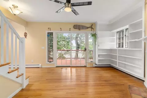 75 Russell Rd, Wellesley, MA 02482 photo 11