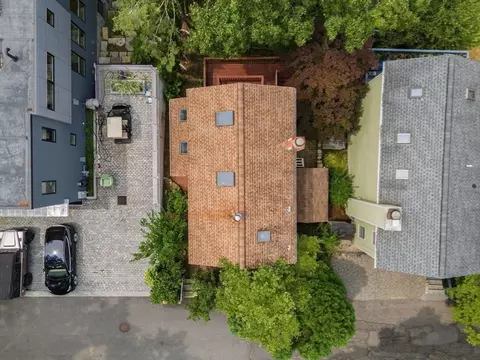 75 Russell Rd, Wellesley, MA 02482 photo 29